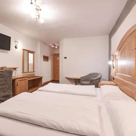 Foresta Hotel 4*